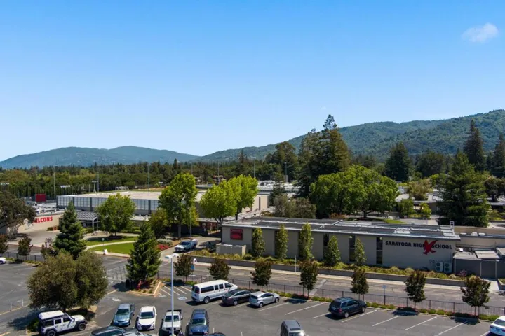 20283 La Paloma Avenue, Saratoga, California 95070