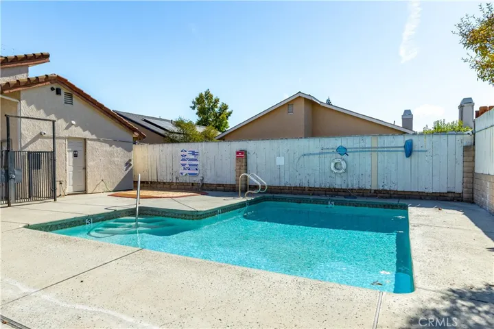 Pool for complex