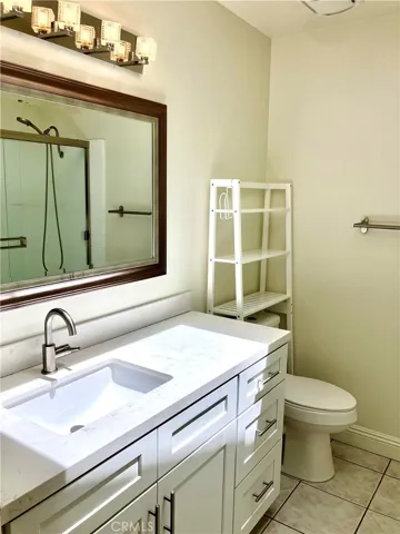 Upstairs Bathroom