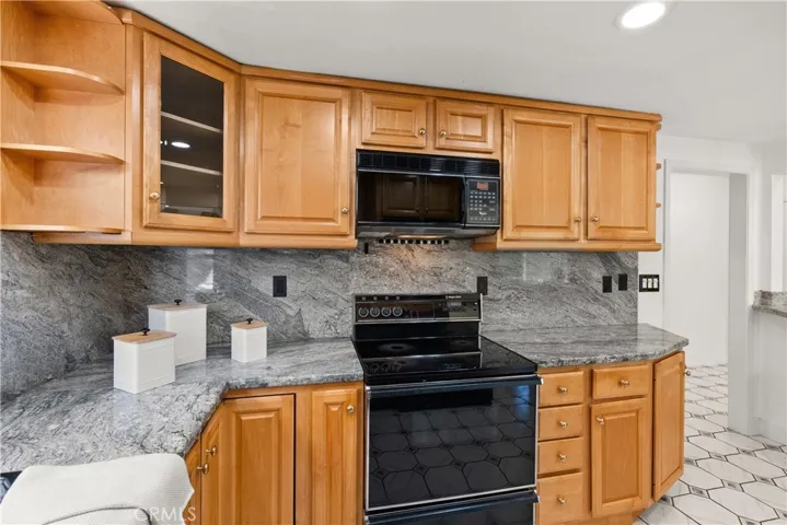 20390 Via Rivera, Yorba Linda, California 92886