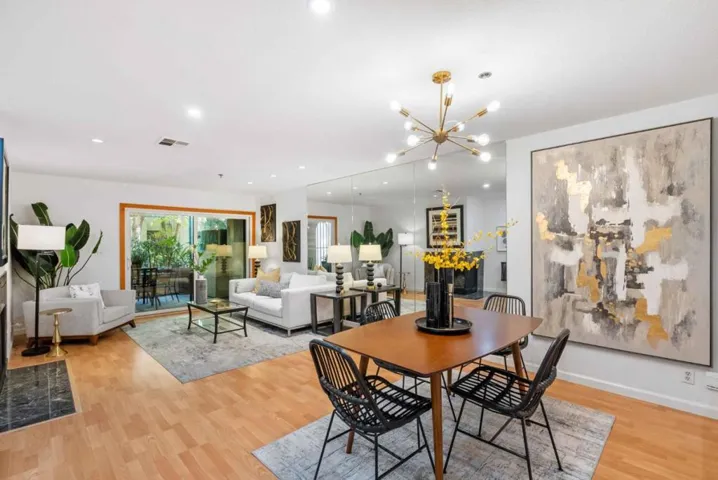 153 California Avenue F101, Palo Alto, California 94306