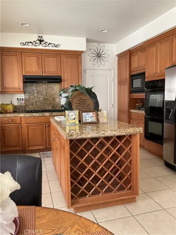 5826 E Treehouse Lane, Anaheim Hills, California 92807
