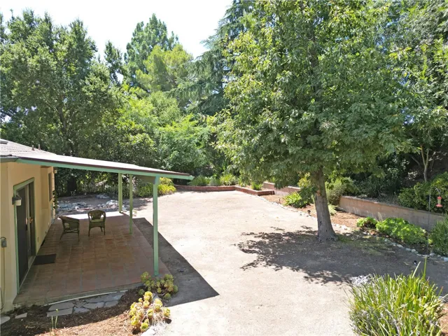 2319 Jayma Lane, La Crescenta, California 91214