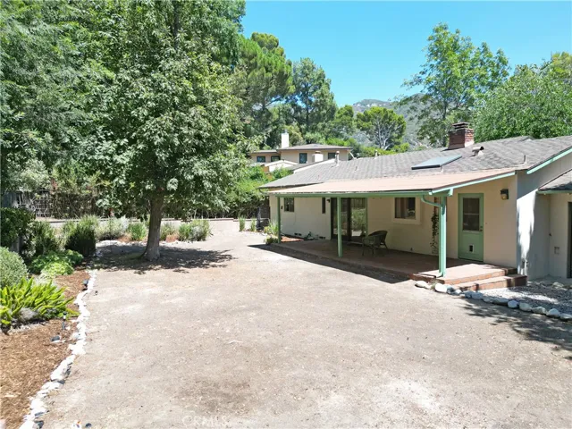 2319 Jayma Lane, La Crescenta, California 91214