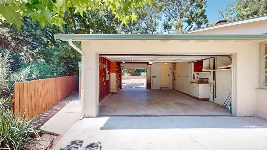 Garage with passthrough to backyard