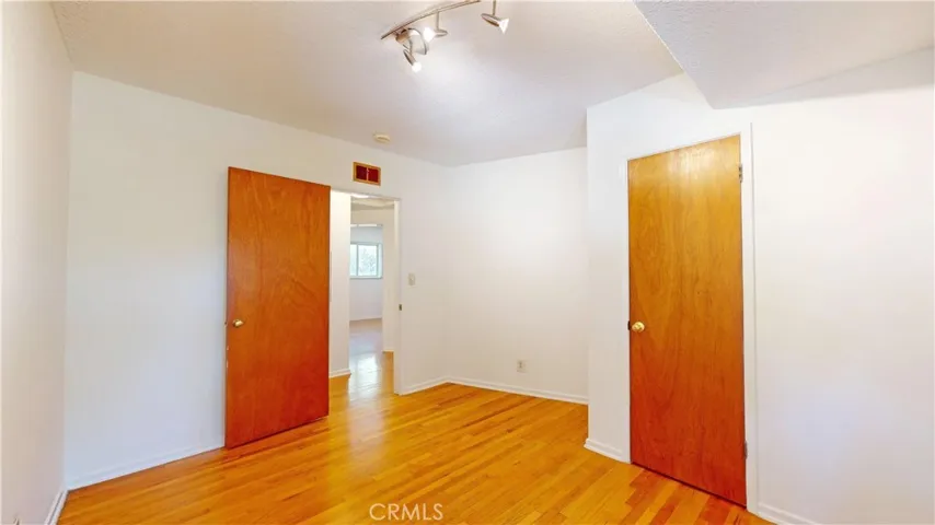 2319 Jayma Lane, La Crescenta, California 91214