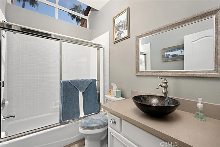 21412 Canaria, Mission Viejo, California 92692
