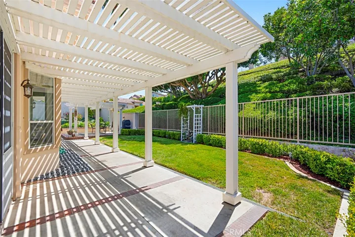21412 Canaria, Mission Viejo, California 92692