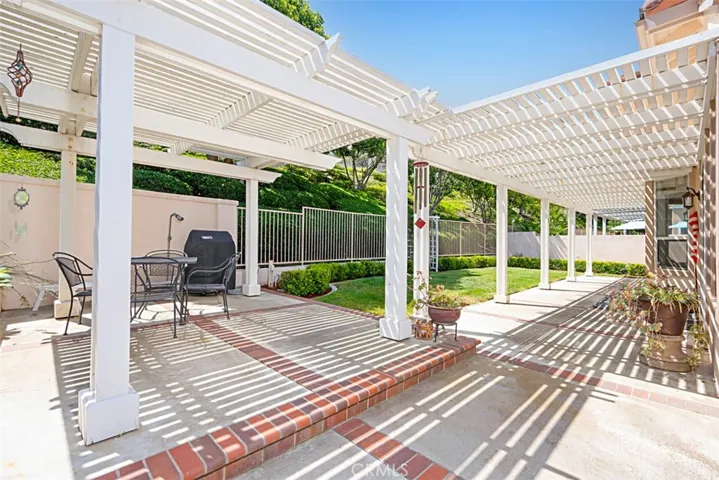 21412 Canaria, Mission Viejo, California 92692