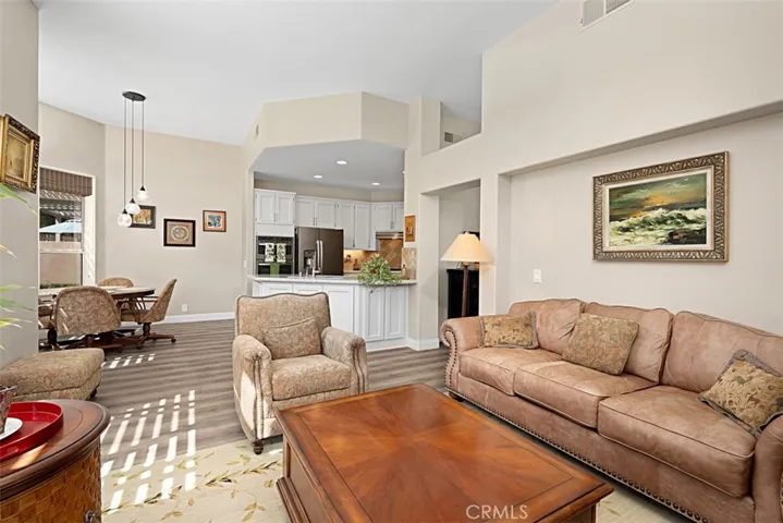 21412 Canaria, Mission Viejo, California 92692