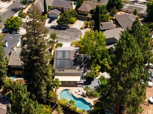 4170 Wallis Court, Palo Alto, California 94306