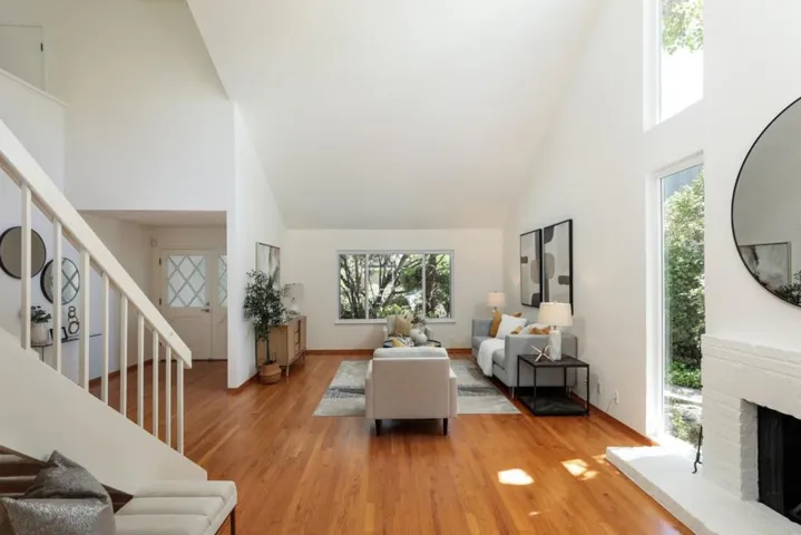 4170 Wallis Court, Palo Alto, California 94306