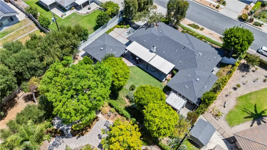 Raymond Hills is a community known for its charming homes, wide streets and award-winning schools with quaint small-town traditions. Harmony Lane sits on a generously sized parcel of land. 14,036 sq ft lot