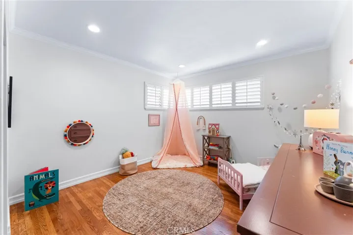 All the bedrooms located in one wing of the home. Every inch of home radiates luxury and charm. You'll be smitten with 811 Harmony Lane. Imagine waking up in this room. Hurray!