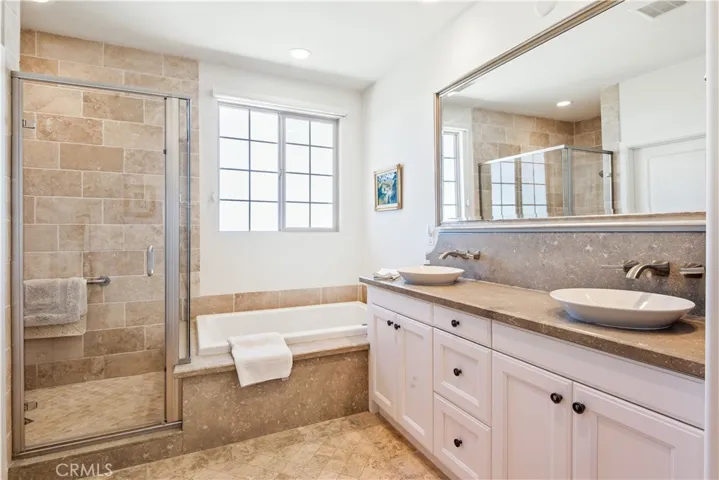 Large Walk-in Closet
