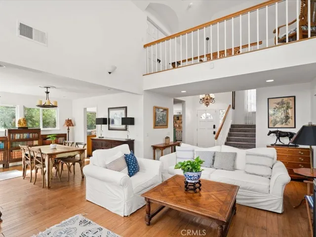 24450 Snowy Owl Court, Valencia, California 91355