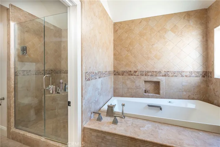 24450 Snowy Owl Court, Valencia, California 91355