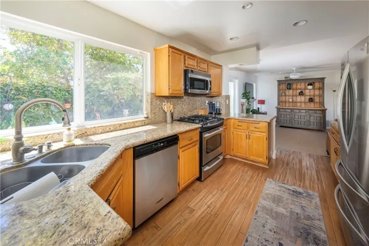 24450 Snowy Owl Court, Valencia, California 91355