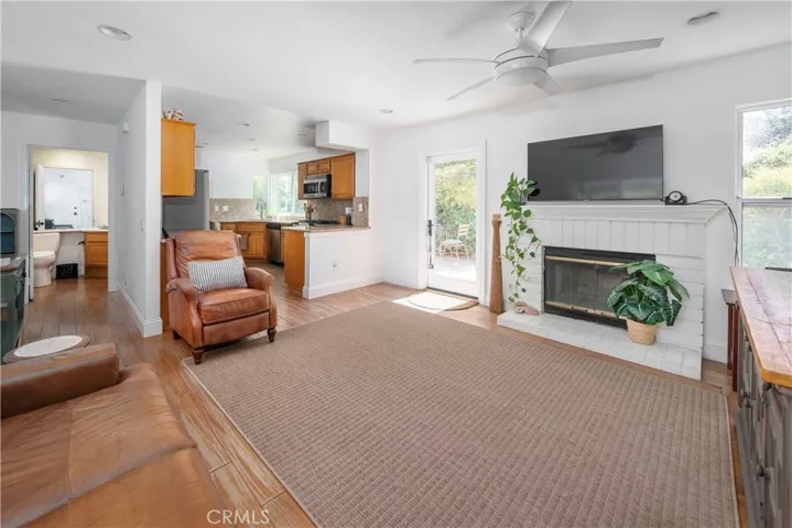 24450 Snowy Owl Court, Valencia, California 91355