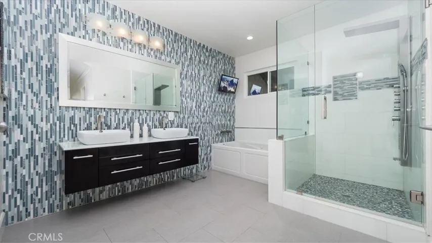 1090 S Rimwood Drive, Anaheim, California 92807