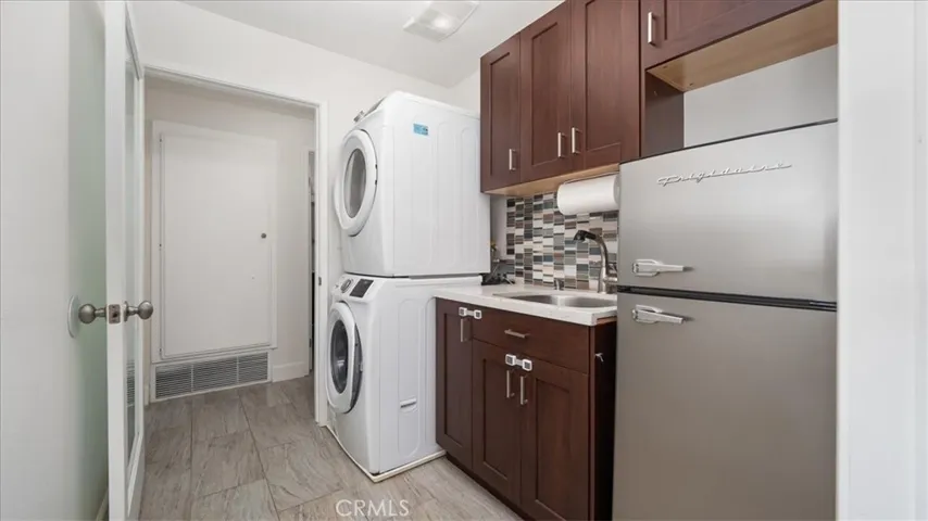 1090 S Rimwood Drive, Anaheim, California 92807