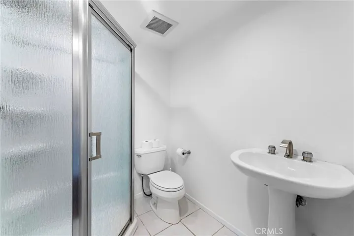 875 Baja Street, Laguna Beach, California 92651
