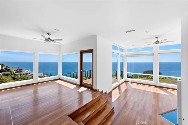 875 Baja Street, Laguna Beach, California 92651