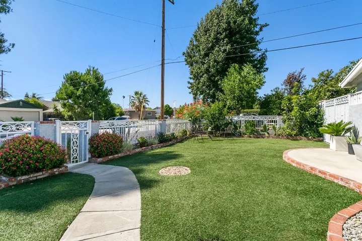 9845 Greenwood Avenue, Montclair, California 91763