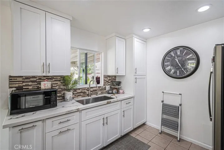 29441 Florabunda Road, Canyon Country, California 91387