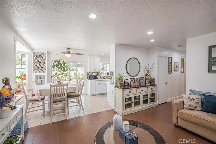 29441 Florabunda Road, Canyon Country, California 91387