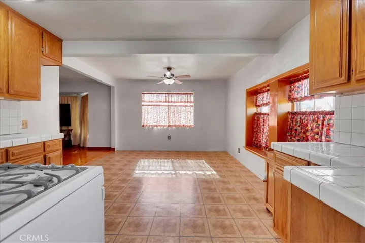 7752 Chester Avenue, Stanton, California 90680