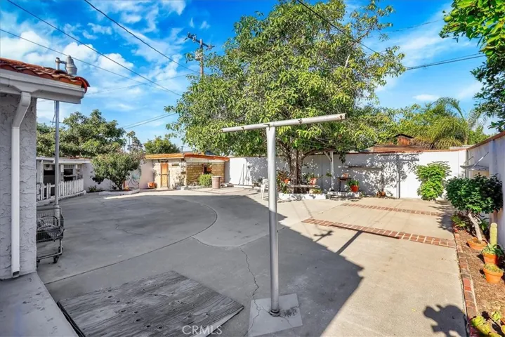 7752 Chester Avenue, Stanton, California 90680