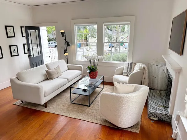 252 Chestnut Street, Pacific Grove, California 93950