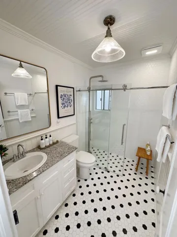 252 Chestnut Street, Pacific Grove, California 93950