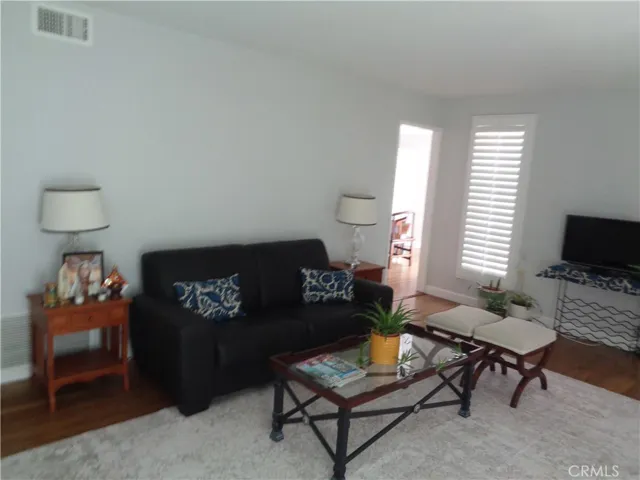 6700 Kentland Avenue, West Hills, California 91307