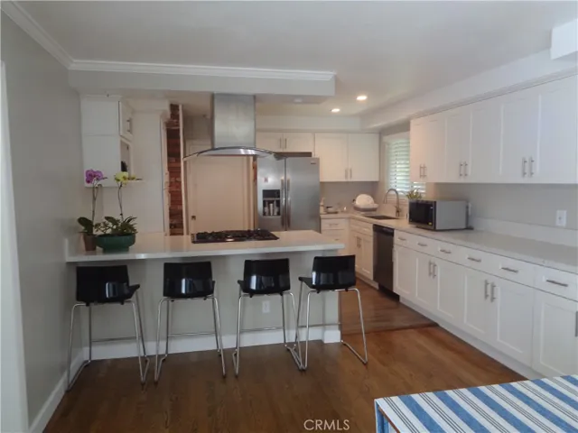 6700 Kentland Avenue, West Hills, California 91307