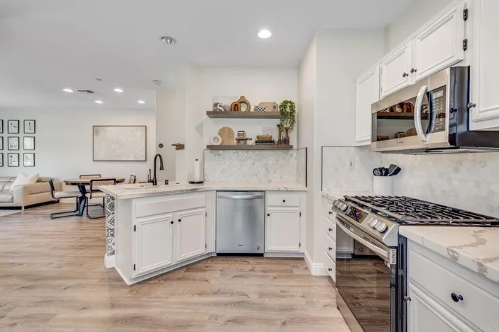 6372 Citracado Cir, Carlsbad, California 92009