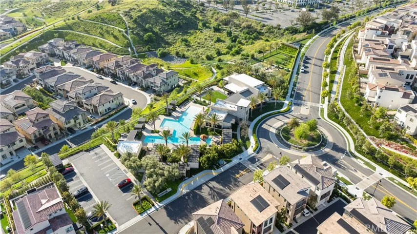 631 Cardona, Lake Forest, California 92630