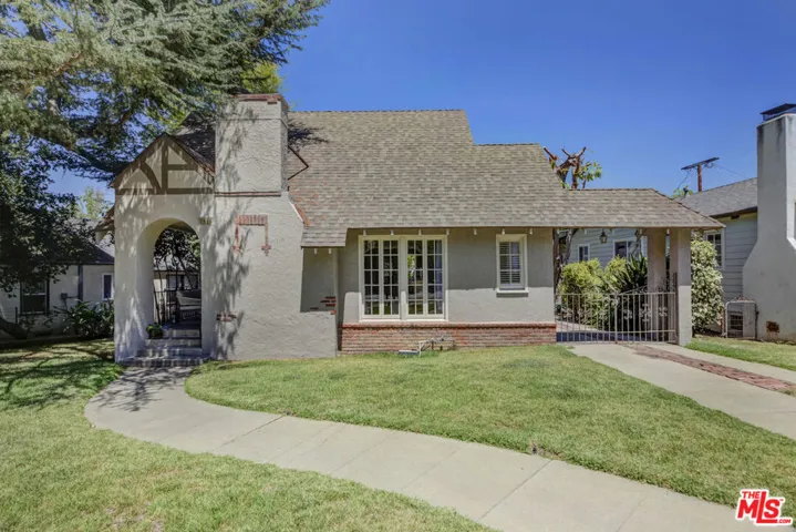 1579 Oak Grove Drive, Los Angeles, California 90041