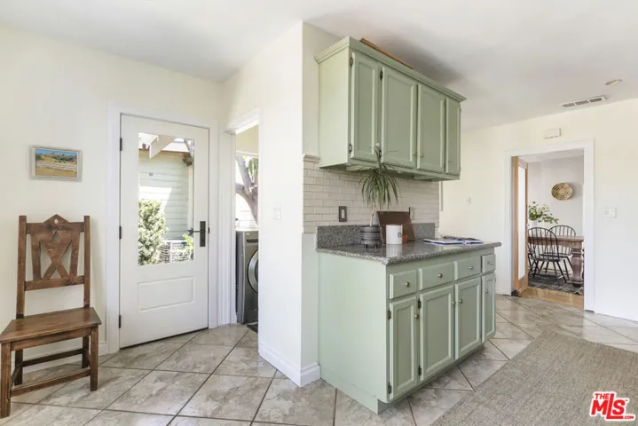 1579 Oak Grove Drive, Los Angeles, California 90041