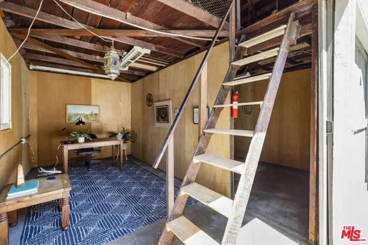 1579 Oak Grove Drive, Los Angeles, California 90041