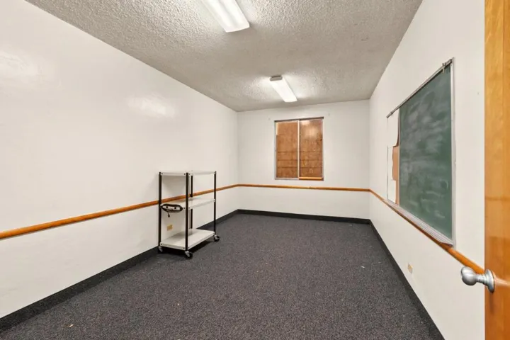 330 Carlston Street, Richmond, California 94805