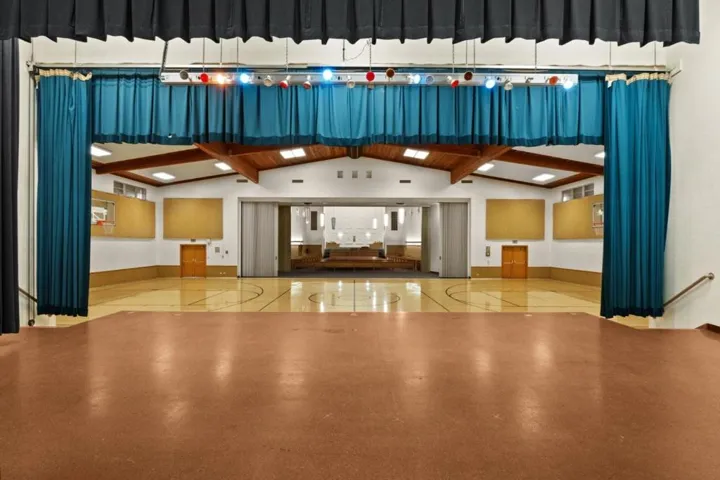 330 Carlston Street, Richmond, California 94805