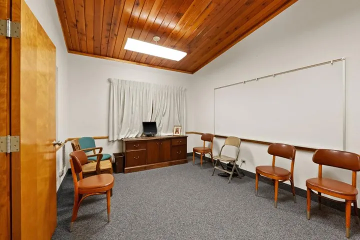 330 Carlston Street, Richmond, California 94805