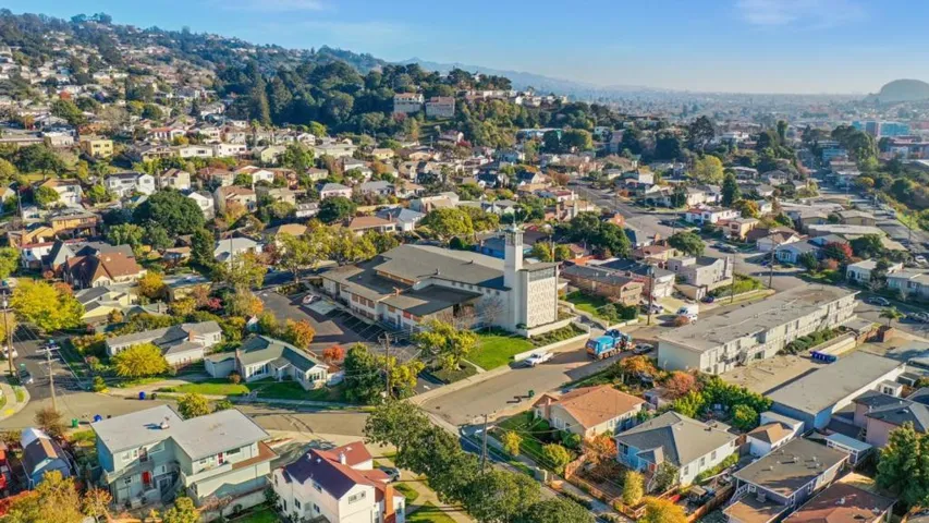 330 Carlston Street, Richmond, California 94805