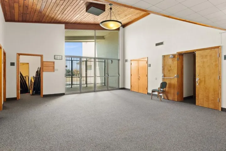 330 Carlston Street, Richmond, California 94805