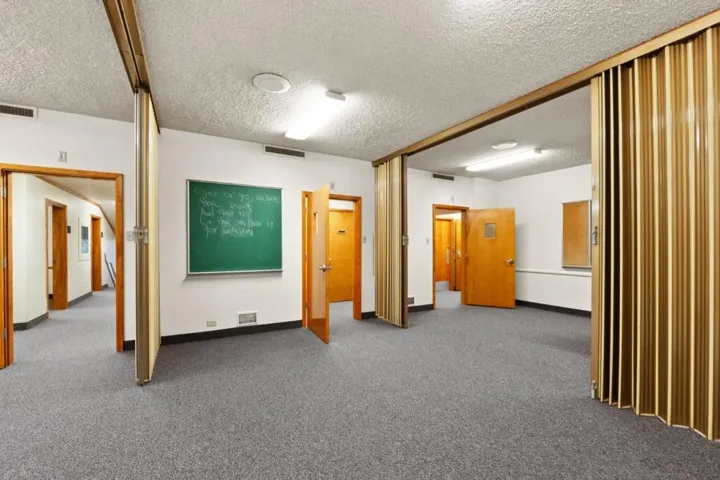 330 Carlston Street, Richmond, California 94805
