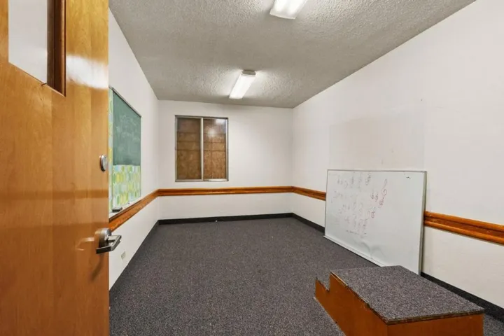 330 Carlston Street, Richmond, California 94805