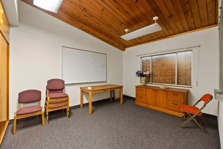 330 Carlston Street, Richmond, California 94805