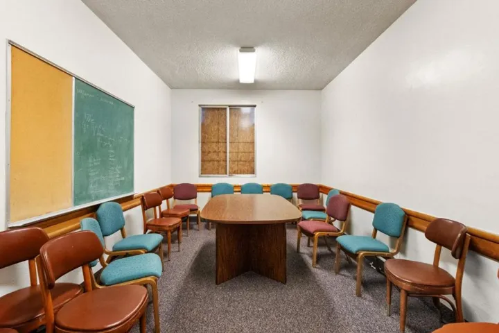 330 Carlston Street, Richmond, California 94805